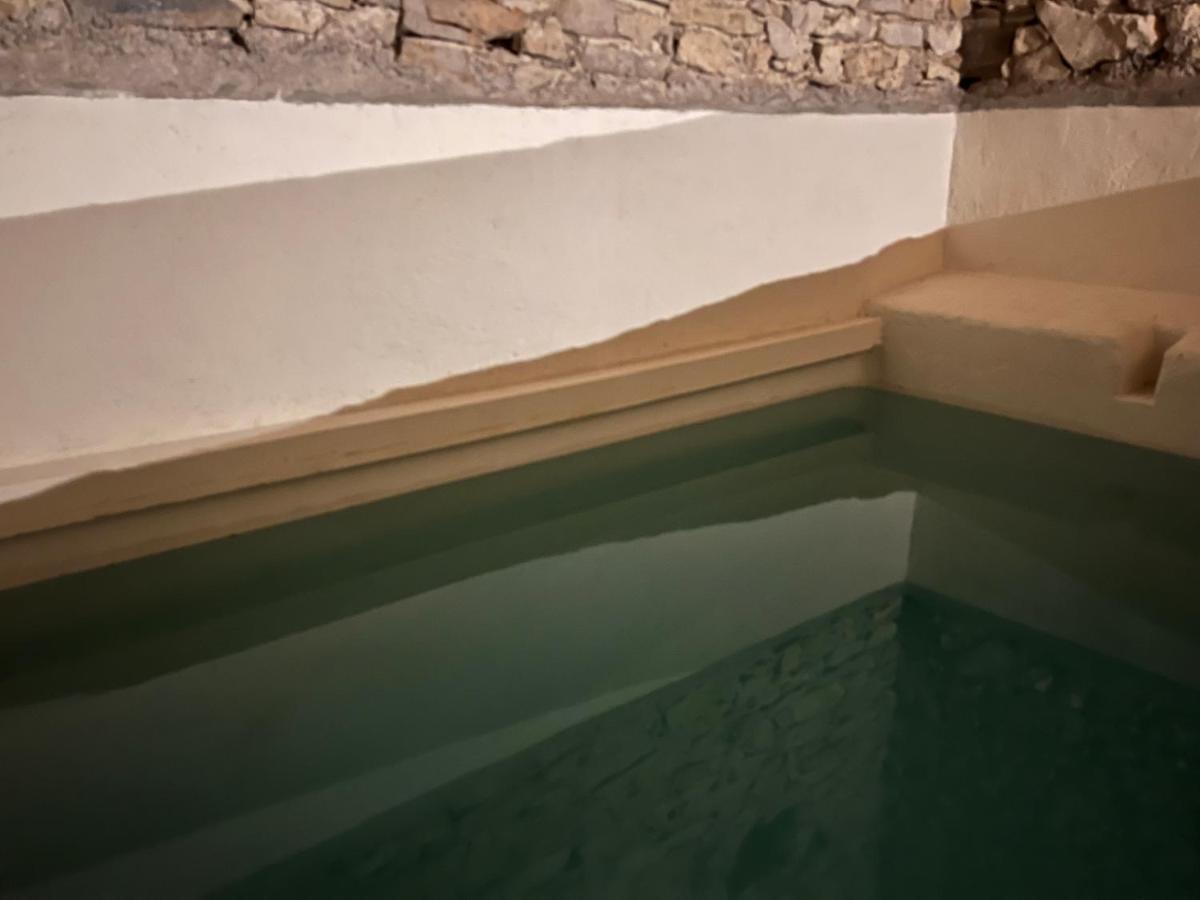 L'Ostal Du Pic Saint Loup Aux Embruscalles Claret Exterior foto